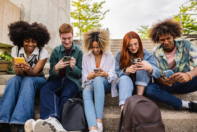 Budget-Friendly Mobile Plans: How to Cut Costs Without Sacrificing Quality Budget-Friendly Mobile Plans